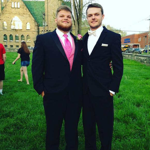 Meet your Posher, Jonathan - Picture 1 of 1